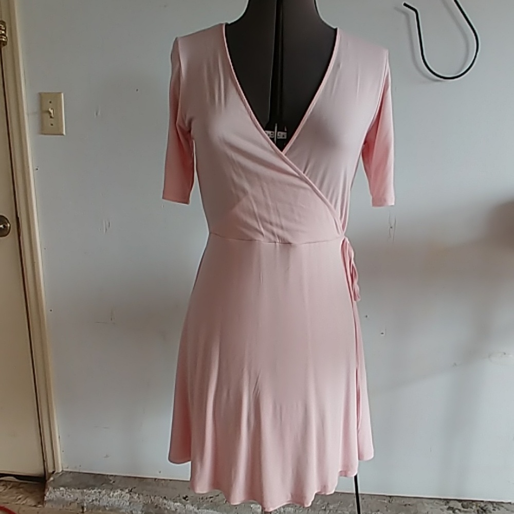 Dress - Picture 1 of 3